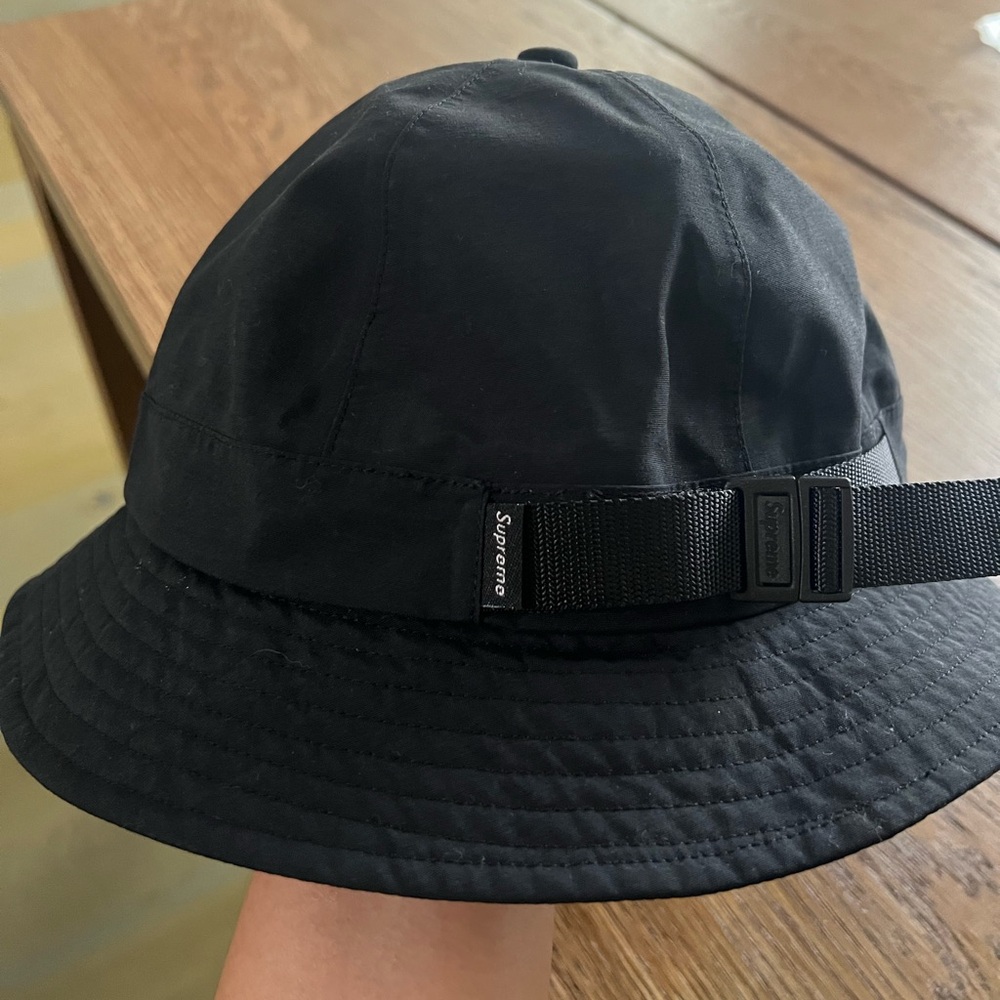 💥SUPREME BUCKET HAT 💥GOR- TEX